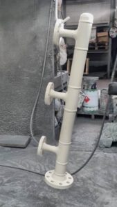 Verniciatura Tognotti: Verniciatura industriale a Gallarate - Palo in metallo dipinto