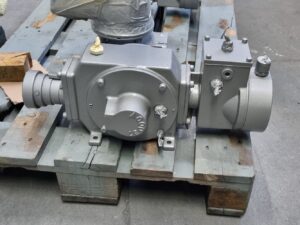 Verniciatura Tognotti: Verniciatura industriale a Gallarate - Pompa impianti petroliferi