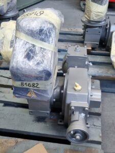 Verniciatura Tognotti: Verniciatura industriale a Gallarate - Pompe per impianto petrolifero